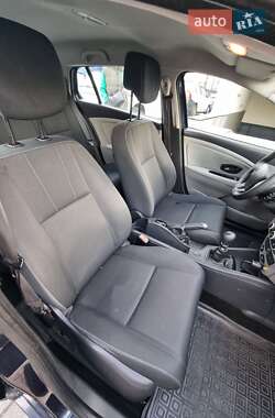 Универсал Renault Megane 2010 в 
