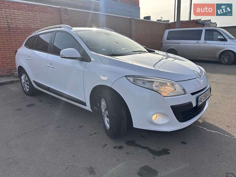 Универсал Renault Megane 2010 в Кривом Роге фото 4 Универсал Renault Megane 2010 в Кривом Роге