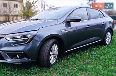 Седан Renault Megane 2019 в 