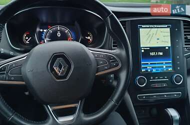 Седан Renault Megane 2019 в 