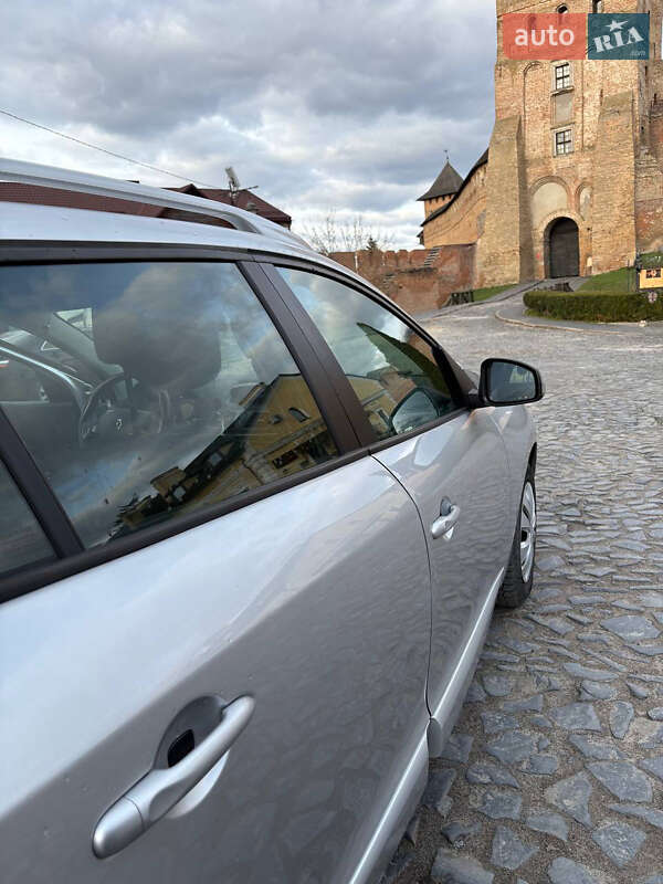 Универсал Renault Megane 2014 в Луцке