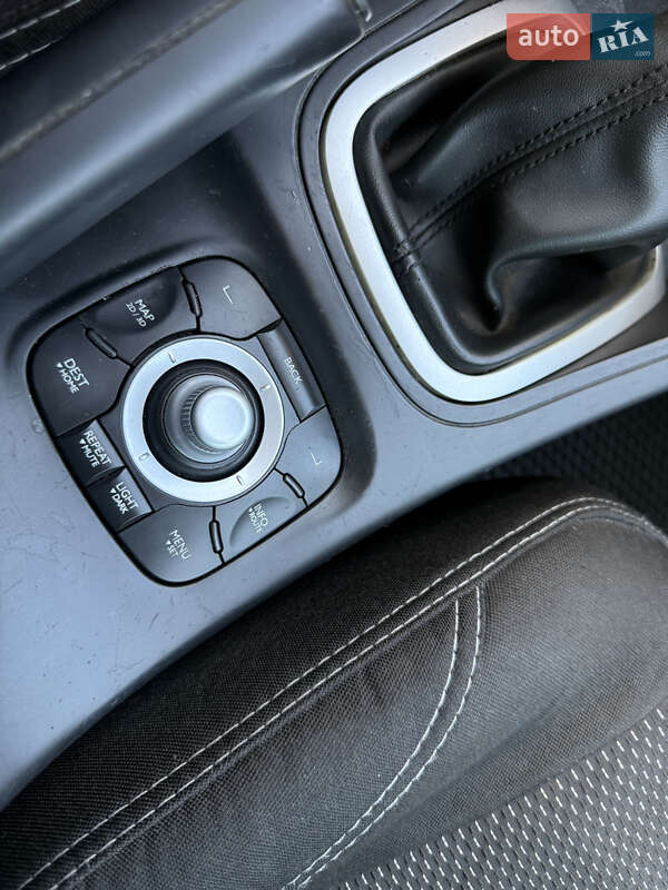 Універсал Renault Megane 2011 в Дніпрі фото 18 Універсал Renault Megane 2011 в Дніпрі