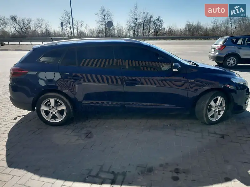 Renault Megane 2012 VIN VF1KZ140647976508 фото оголошення 18 з 132
