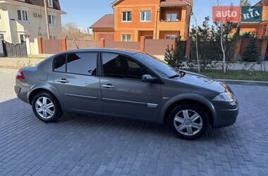Седан Renault Megane 2005 в 
