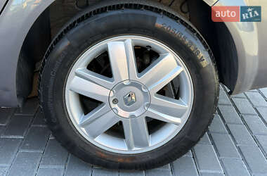 Седан Renault Megane 2005 в 