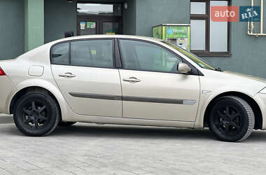 Седан Renault Megane 2006 в 