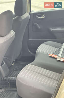 Седан Renault Megane 2006 в 
