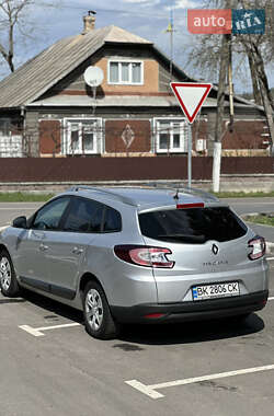 Универсал Renault Megane 2010 в 