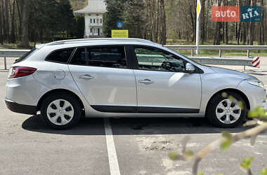 Универсал Renault Megane 2010 в 