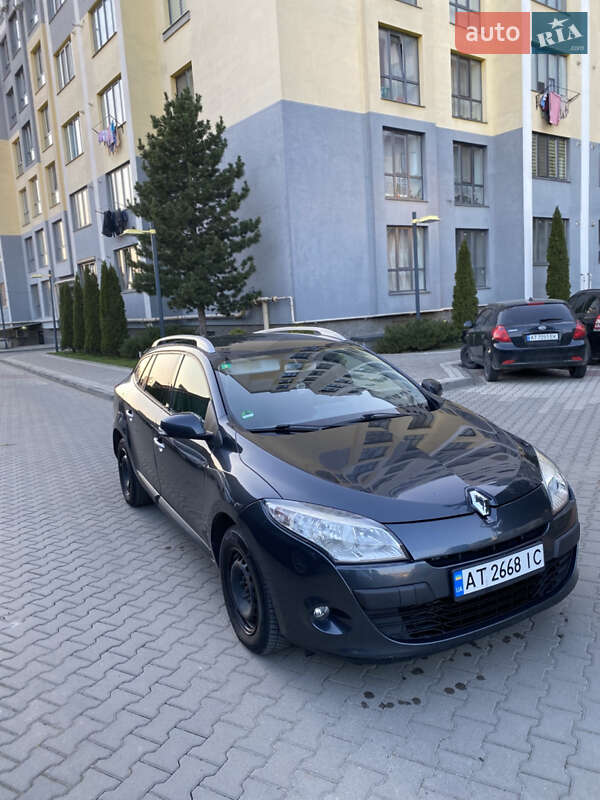 Універсал Renault Megane 2011 в Івано-Франківську