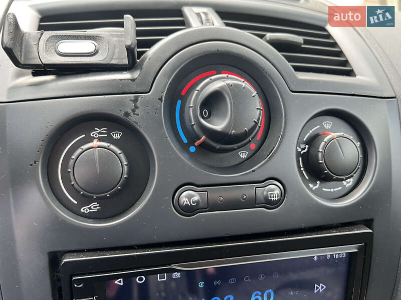 Універсал Renault Megane 2006 в Хмельницькому фото 17 Універсал Renault Megane 2006 в Хмельницькому