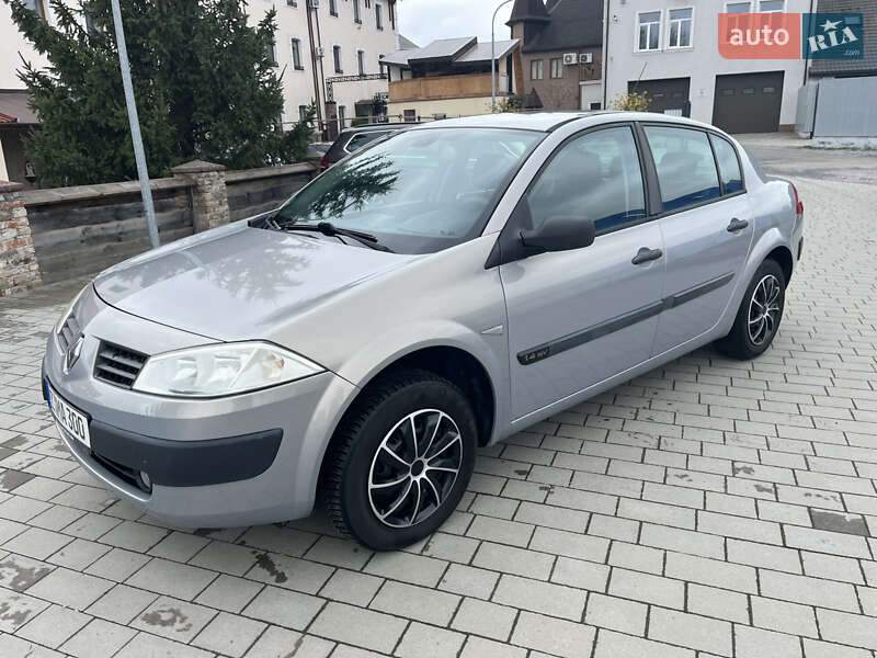 Седан Renault Megane 2003 в 