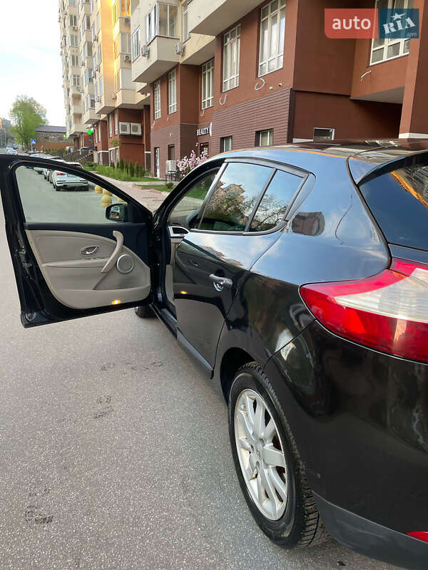 Хэтчбек Renault Megane 2010 в Киеве фото 9 Хэтчбек Renault Megane 2010 в Киеве