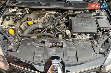 Хэтчбек Renault Megane 2014 в 