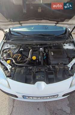 Хэтчбек Renault Megane 2011 в 