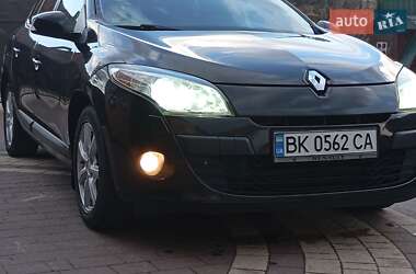 Универсал Renault Megane 2010 в 