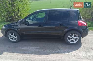 Хетчбек Renault Megane 2003 в 