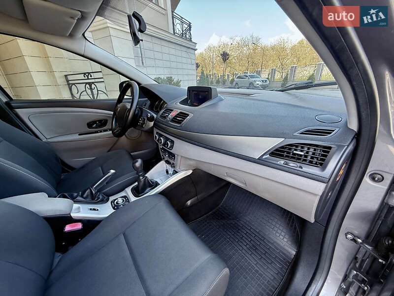 Хэтчбек Renault Megane 2010 в Одессе