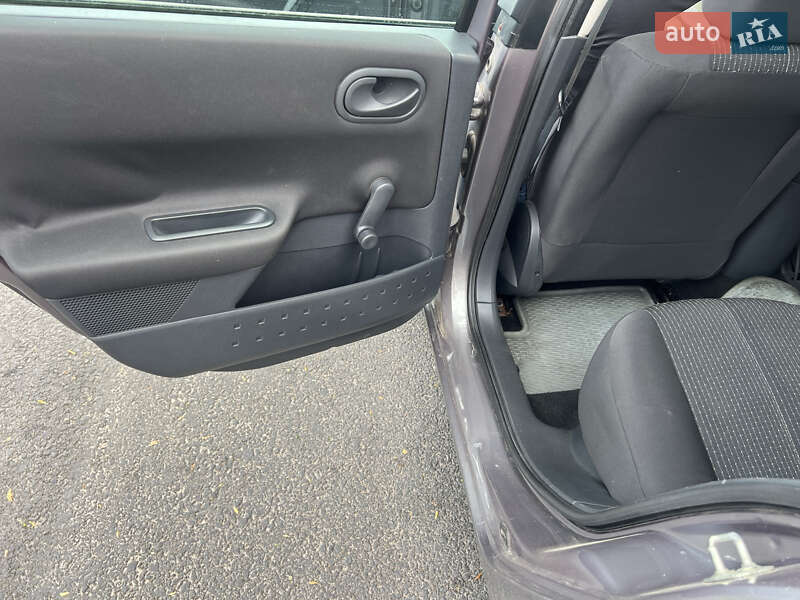Универсал Renault Megane 2005 в Буске