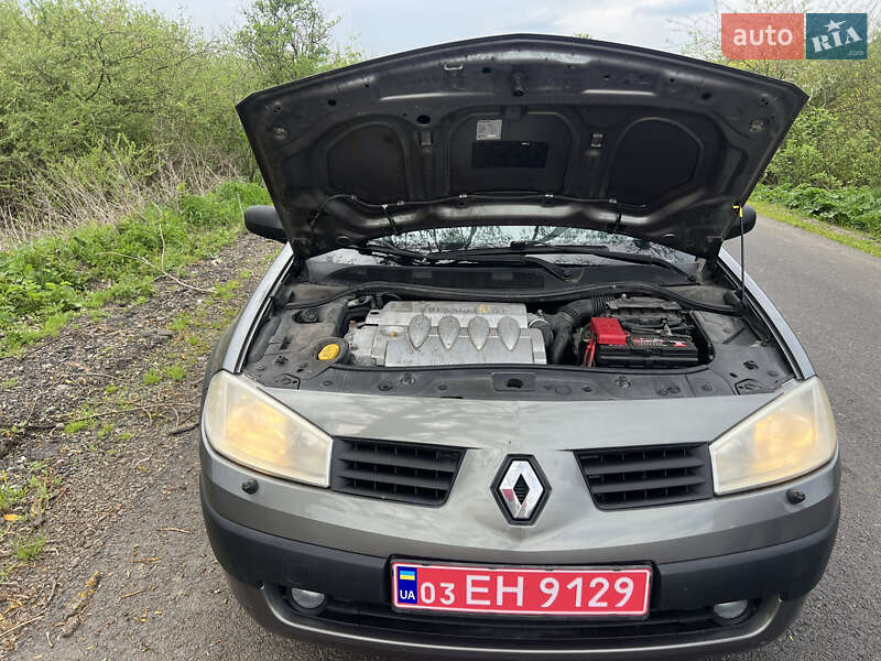 Универсал Renault Megane 2005 в Буске