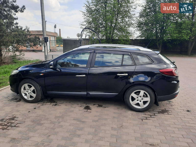 Універсал Renault Megane 2011 в Пирятині
