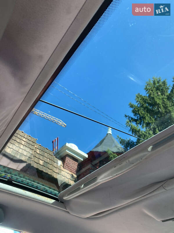 Хетчбек Renault Megane 2002 в Чернівцях фото 2 Хетчбек Renault Megane 2002 в Чернівцях