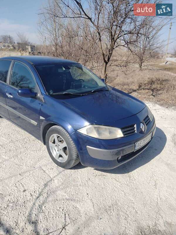 Седан Renault Megane 2004 в Днепре