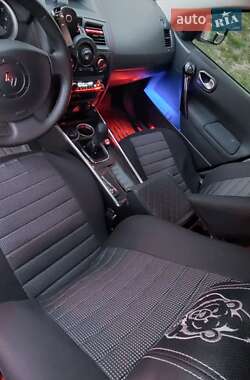 Универсал Renault Megane 2005 в  фото 2 Универсал Renault Megane 2005 в