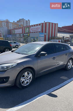 Универсал Renault Megane 2014 в 