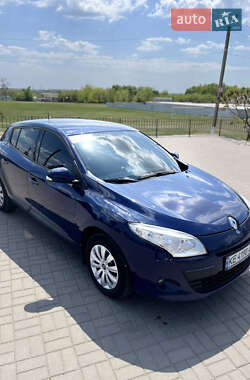 Хетчбек Renault Megane 2008 в 