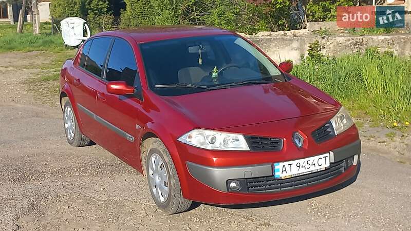 Седан Renault Megane 2006 в Долині
