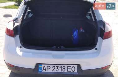 Хетчбек Renault Megane 2012 в 