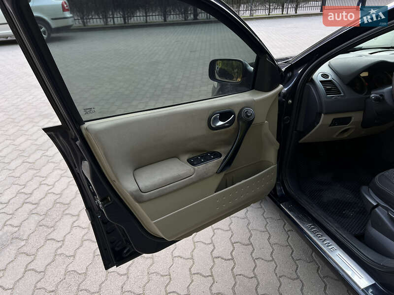 Седан Renault Megane 2007 в Сваляві
