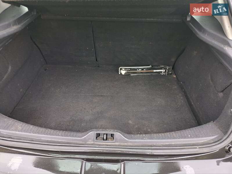 Хэтчбек Renault Megane 2009 в Кривом Роге