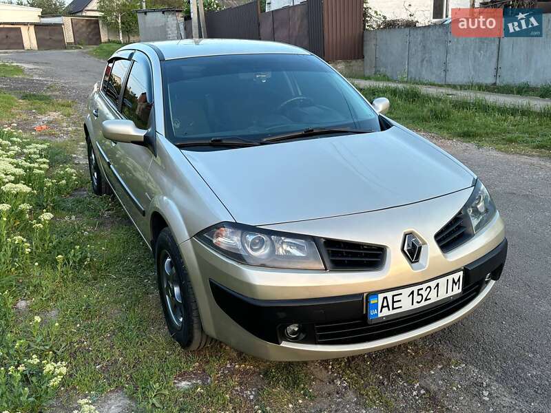 Седан Renault Megane 2008 в Днепре
