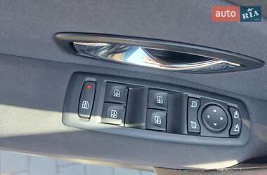 Универсал Renault Megane 2012 в 