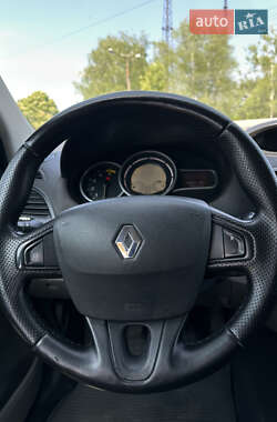 Хэтчбек Renault Megane 2009 в 