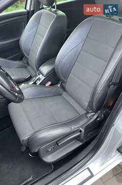 Универсал Renault Megane 2012 в 