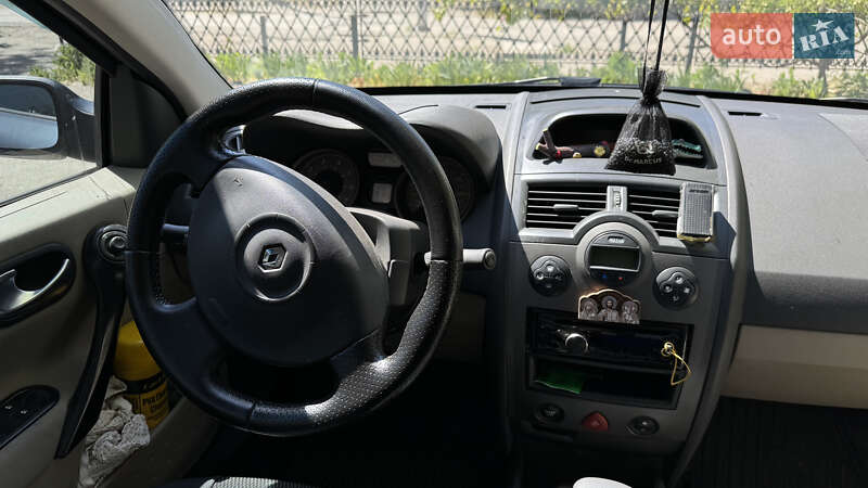 Хэтчбек Renault Megane 2007 в Синельниково фото 10 Хэтчбек Renault Megane 2007 в Синельниково