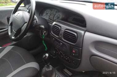 Універсал Renault Megane 2001 в 