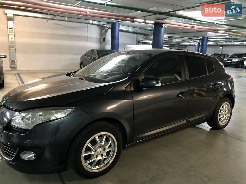 Хэтчбек Renault Megane 2012 в Золотоноше фото 2 Хэтчбек Renault Megane 2012 в Золотоноше