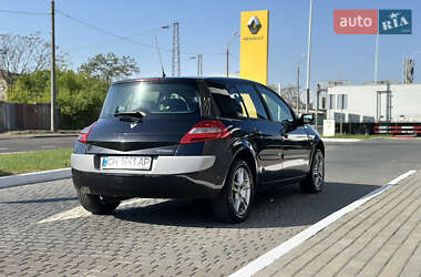 Хэтчбек Renault Megane 2008 в 