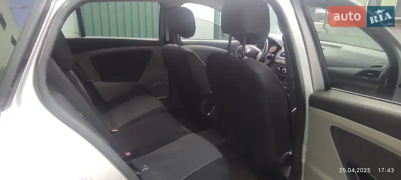 Renault Megane 2010 VIN VF1KZ0AD543700218 фото оголошення 18 з 58