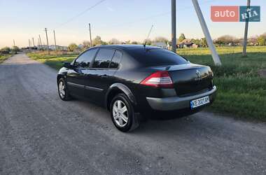 Седан Renault Megane 2008 в 