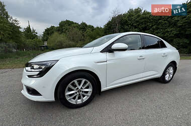 Седан Renault Megane 2020 в 