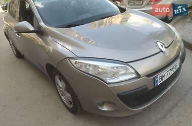 Хэтчбек Renault Megane 2010 в Сумах