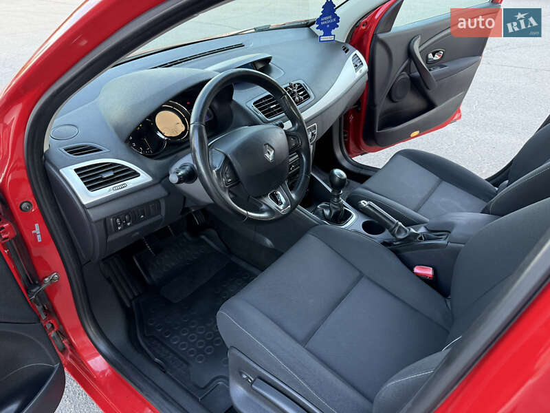 Универсал Renault Megane 2014 в Днепре