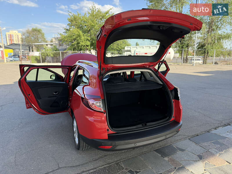 Универсал Renault Megane 2014 в Днепре