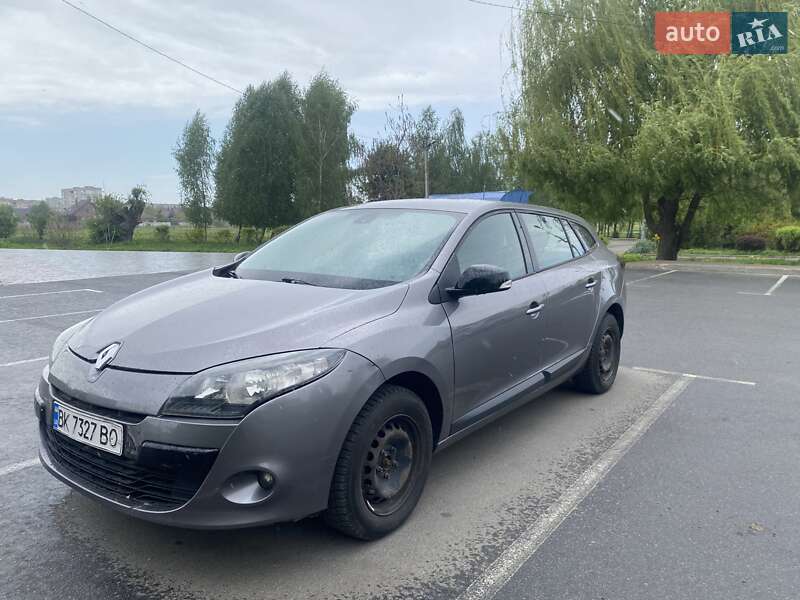 Універсал Renault Megane 2011 в Рівному
