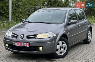 Хэтчбек Renault Megane 2008 в 